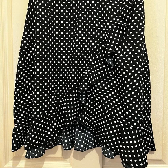 Boohoo Dress - Picture 2 of 9